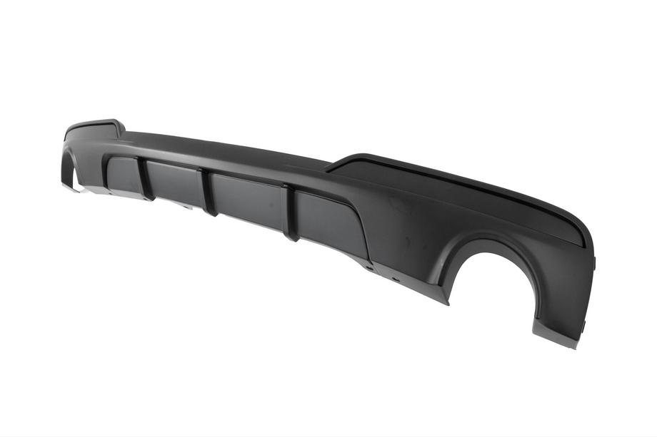 BMW 5 Series F10/F11 2010–2016 Dyfuzor tylnego zderzaka pod pojedynczy wydech po obu stronach (dla M-Performance) Zdjęcia 2