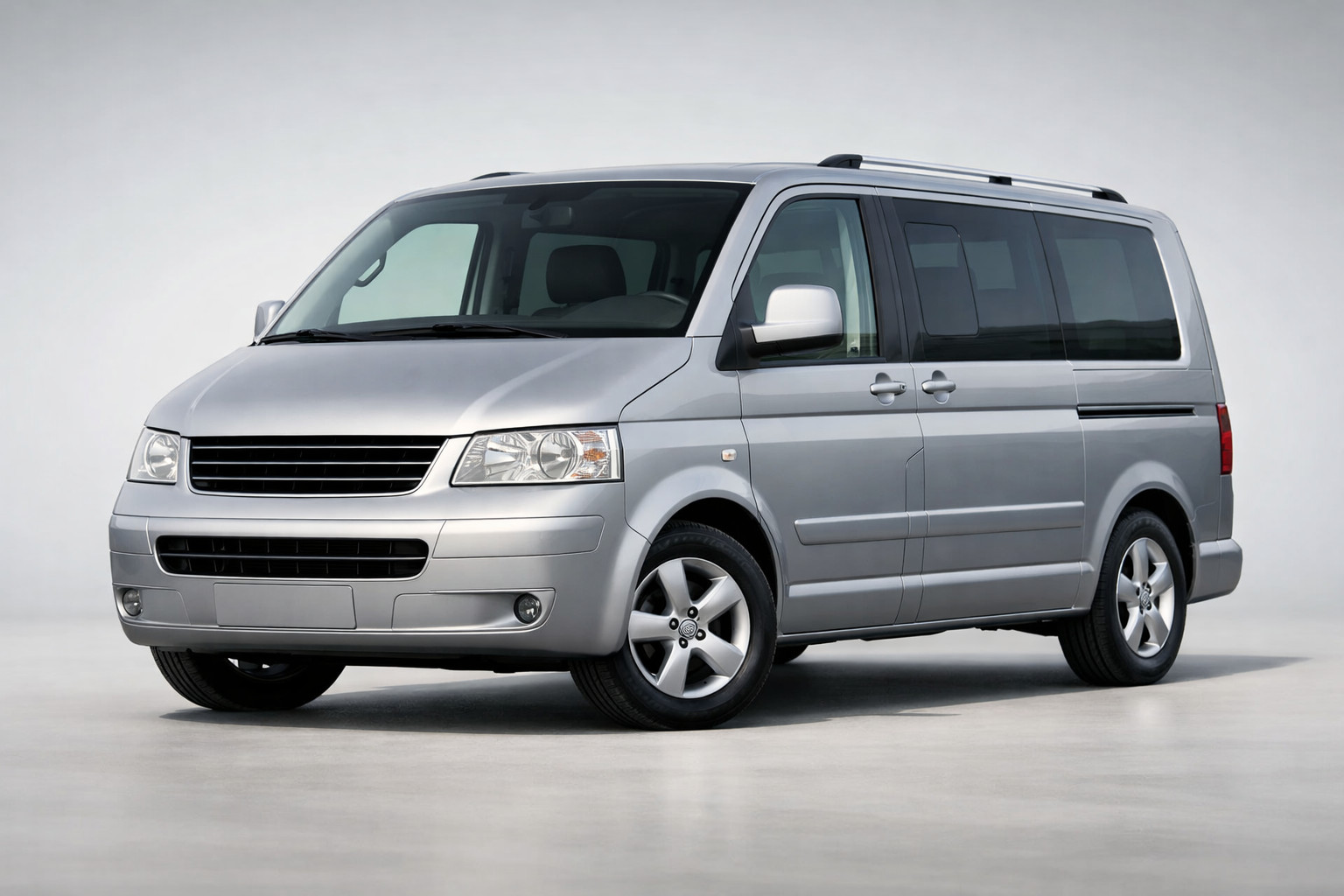 Volkswagen T5 Multivan 2003–2010: bus, który nadal trzyma rynek