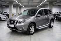 Nissan Terrano 2014- Stopnie boczne Maya V2 (2 szt., Aluminium) zdjęcia 1