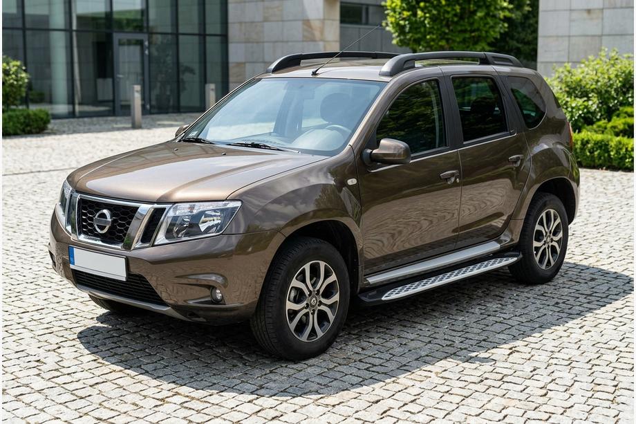 Nissan Terrano 2014- Progi Boczné Shining V1 (2 szt., Aluminium) Image