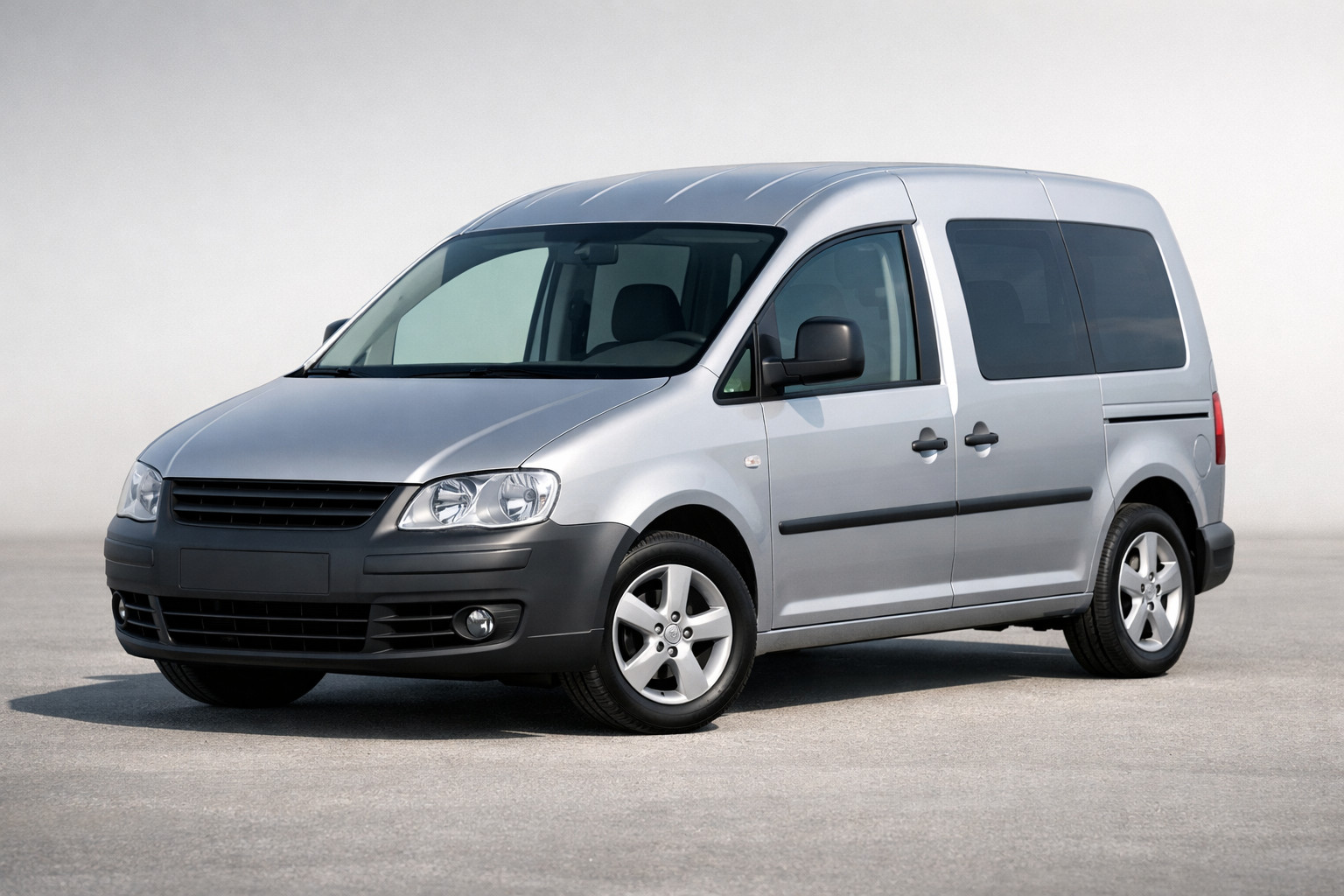 Volkswagen Caddy 2004-2010: test małego bohatera dostawczego