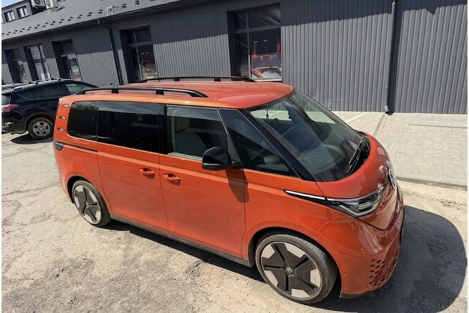 Volkswagen ID BUZZ 2022- Relingi Dachowe Czarne (turecki design) Metalowe Nóżki Zdjęcia 3
