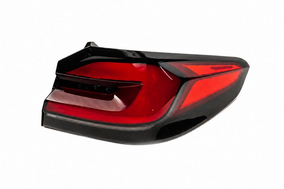 BMW Seria 5 G30/G31 2017–2023 Wyprzedaż! Prawa tylna lampa zewnętrzna (na błotnik) LCI-design (2017-2020) Image