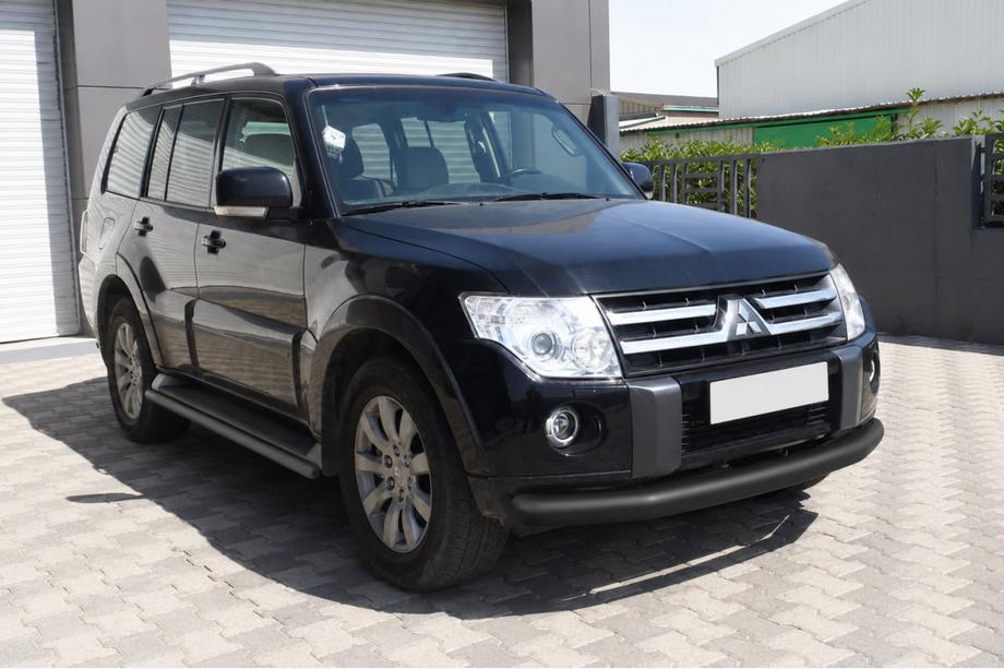 Mitsubishi Pajero Wagon III 1999-2006 Orurowanie przednie ST008 Black (stal nierdzewna) Zdjęcia 3