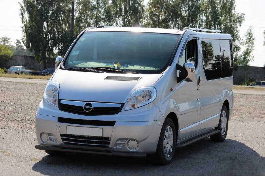 Nissan Primastar 2002-2014 Osłona Przednia ST014 Czarna (Stal Nierdzewna) Image