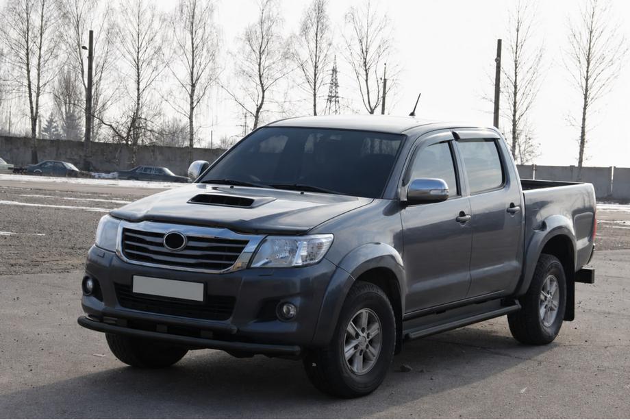 Toyota Hilux 2006-2015 Osłona Przednia ST014 Czarna (Stal Nierdzewna) Zdjęcia 2