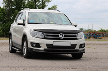 Volkswagen Tiguan 2007-2016 Orurowanie przednie ST016 Black (stal nierdzewna) zdjęcia 2