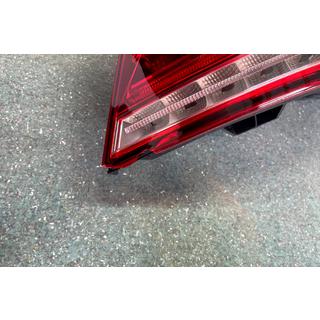 Wyprzedaż! Lampa tylna prawa (na błotnik, po liftingu) zdjęcia 2