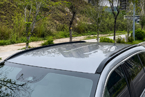 Toyota bZ3X 2025– Zintegrowane relingi dachowe czarne OEM (Aluminium) zdjęcia 1