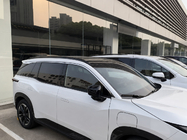 Toyota bZ3X 2025– Zintegrowane relingi dachowe czarne OEM (Aluminium) zdjęcia 2