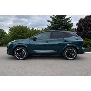 Relingi dachowe zintegrowane czarne OEM (Aluminium, montaż na klej) Nissan Qashqai 2021-
