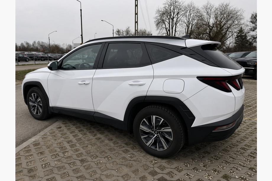 Hyundai Tucson NX4 2021- Zintegrowane relingi dachowe czarne OEM (Long, aluminium, montaż na klej) Zdjęcia 1
