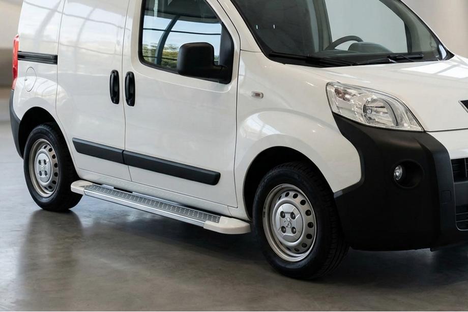 Citroen Nemo 2007-2017 Progi Boczné Allmond White (2 szt., Aluminium) Image