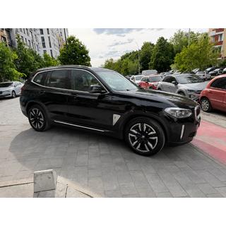 Zintegrowane relingi dachowe OEM chrom (Aluminium) BMW X3 G01 2018- zdjęcia 2