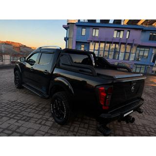 Relingi dachowe OEM szare (tworzywo ABS, montaż na klej) Nissan Navara/NP300 2016- zdjęcia 2