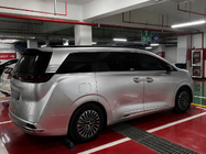 Denza D9 2022– Relingi dachowe zintegrowane czarne OEM (Aluminium, montaż na klej) zdjęcia 1