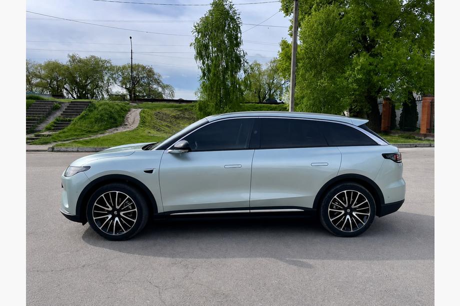 Leapmotor C11 2021– Relingi dachowe OEM szare (aluminium, montaż na klej) Zdjęcia 2