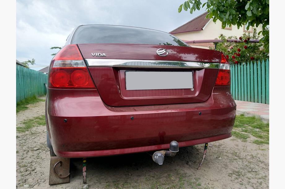Chevrolet Aveo T250 2005-2011 Listwa Tylna Stal Nierdzewna Image