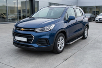 Chevrolet Trax 2012-2023 Progi Boczne BlackLine (2 szt, Aluminium) zdjęcia 1