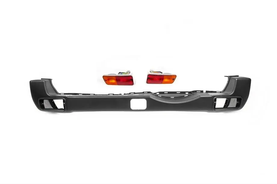 Nissan Patrol Y61 1997-2011 Zderzak tylny Safari (2004-2008) Image