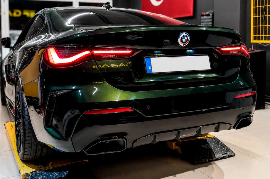 BMW 4 Series G22/23/26 2020- Dyfuzor tylnego zderzaka z końcówkami wydechu (do G22/G23 M-Sport) Image