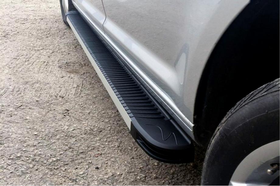 Volkswagen Caddy 2004-2010 Progi Boczne MAYA (2 szt., Aluminium) Image
