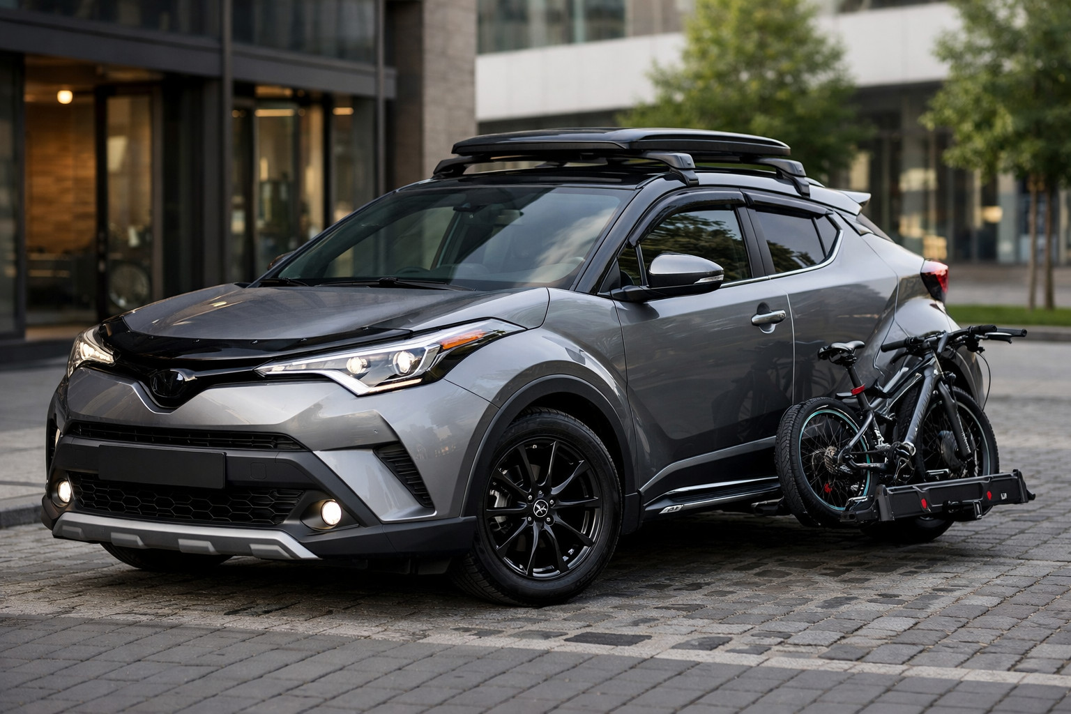 Co zamontować w Toyota C-HR do miasta bez tandety