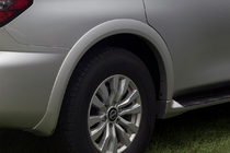 Nissan Armada 2016-2024 Poszerzenia tylnych nadkoli (oryginał, używane) zdjęcia 1