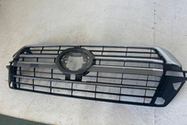 Toyota Land Cruiser 200 2007-2021 Wyprzedaż Grill chłodnicy 2016-2021 (design 2019) Z kamerą zdjęcia 3