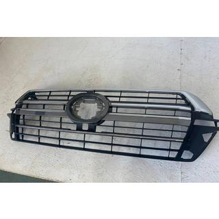 Wyprzedaż Grill chłodnicy 2016-2021 (design 2019) Toyota Land Cruiser 200 2007-2021 zdjęcia 3