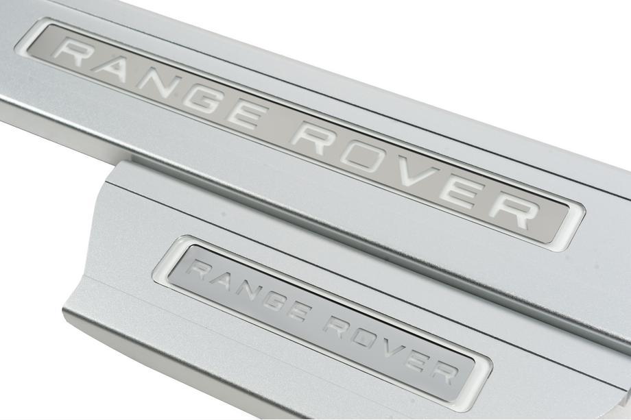 Range Rover Sport 2014-2022 Nakładki na progi drzwiowe Range Rover (4 szt.) Image