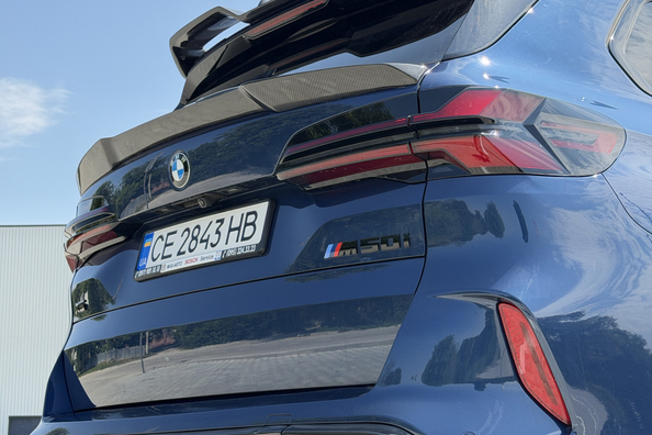 BMW X5 G05 2018 → X5M 2025: pełny upgrade z karbonowym body kitem i kierownicą M Zdjęcie 7