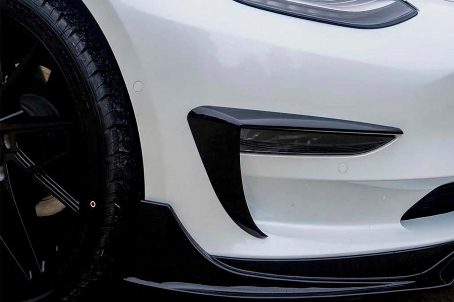 Tesla Model 3 2017- Ramki halogenów Fast (dla 2017-2023) Image