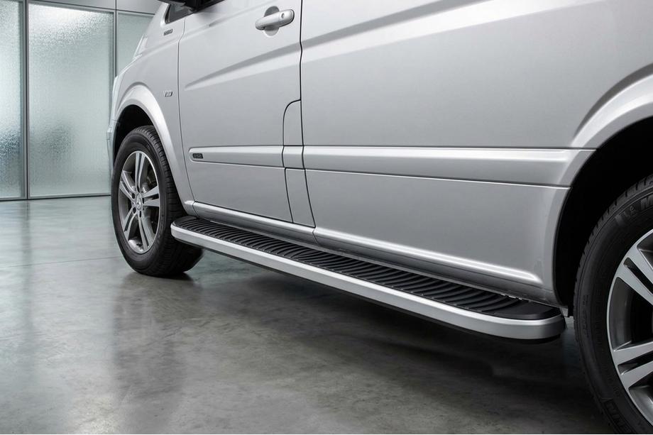 Mercedes Vito/V-class W447 2014- Progi Boczné Tayga Grey (2 szt., Aluminium) Image