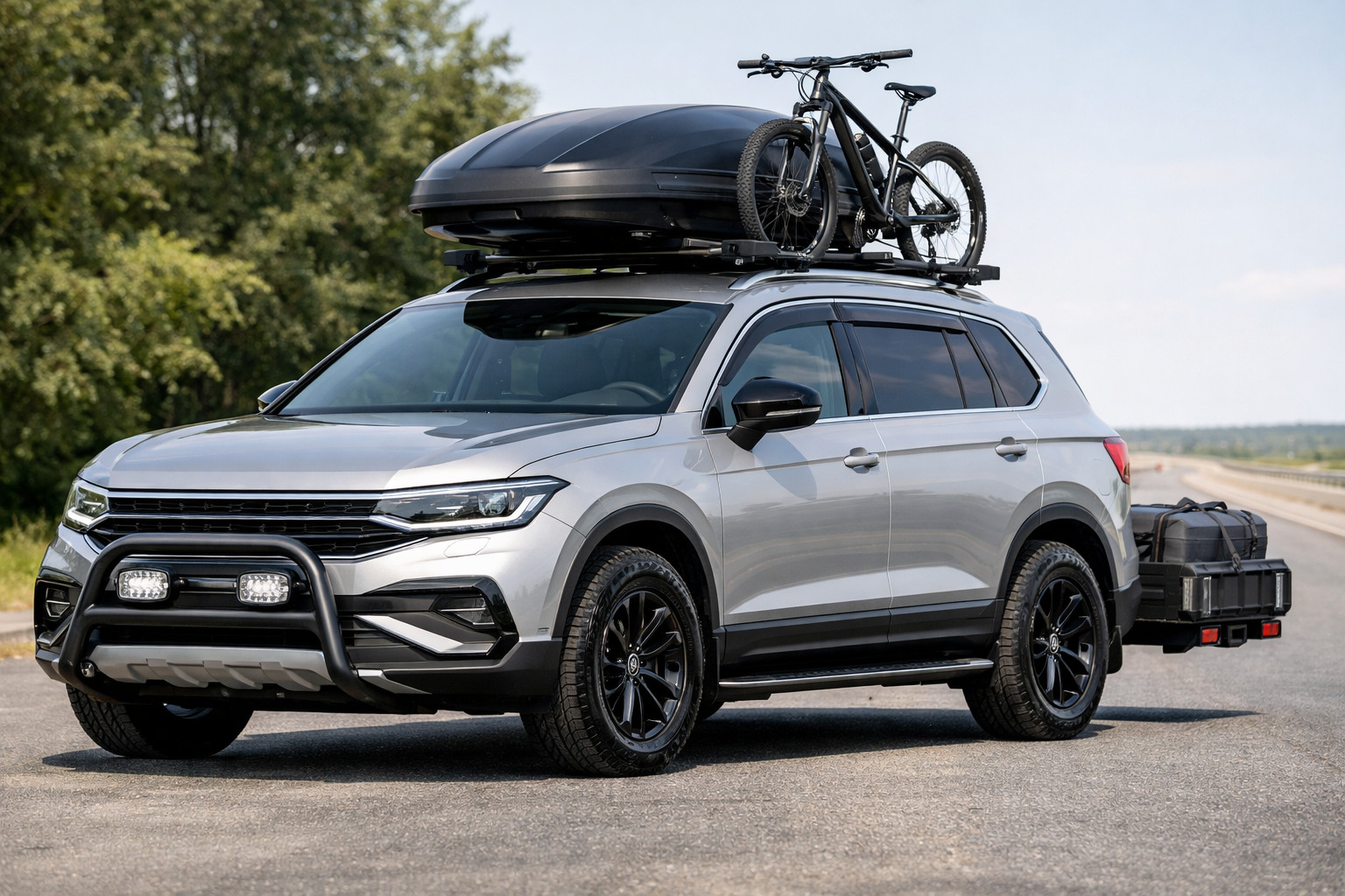 Co założyć do Volkswagen Tiguan trzeciej generacji do miasta i na trasę