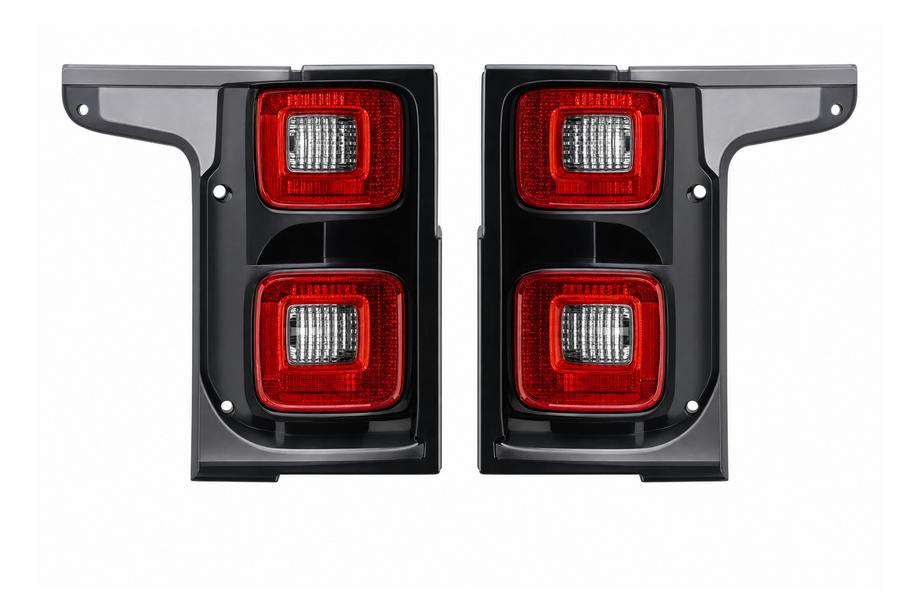 Range Rover IV L405 2013-2021 Czarna lampa tylna (2018) Image