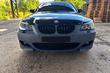 Tuning BMW E60/E61: montaż przedniego zderzaka M5 zdjęcia 4