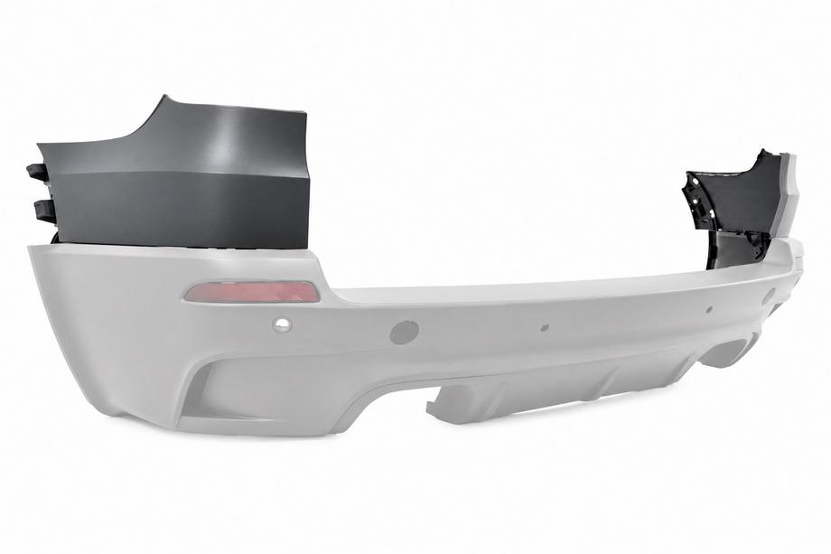 BMW X5 E70 2007-2013 Listwa zderzaka/poszycia błotnika tylnego (pod lampą tylną, do X5 M) Image