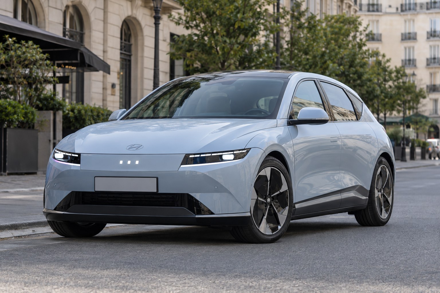 Hyundai Ioniq 3: miejski elektryczny hatchback dla Europy — wymiary, baterie, zasięg