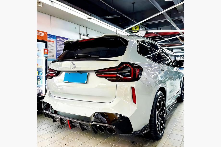 BMW X3 G01 2018- Dyfuzor tylnego zderzaka (do F97, carbon) Zdjęcia 2