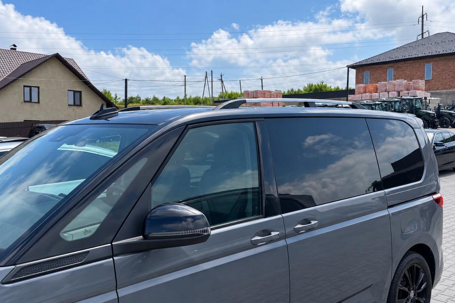 Volkswagen T7 2021- Relingi Dachowe Chromowane Zdjęcia 4