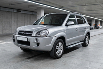 Hyundai Tucson JM 2004- Progi Boczné Allmond Grey (2 szt., Aluminium) zdjęcia 1
