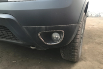 Dacia Duster 2008-2018 Nakładki na światła przeciwmgielne 2010-2013 (2 szt., stal nierdzewna) zdjęcia 1