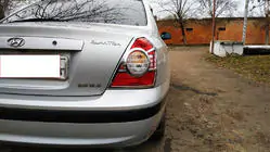 Hyundai Elantra (XD) 2000-2011 Chromowane Nakladki na Lampy Tylne (2 szt, plastik) zdjęcia 5