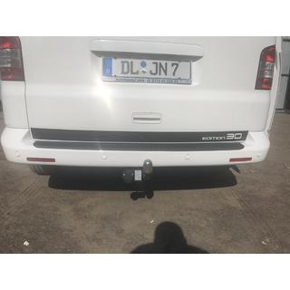 Nakładka na tylny zderzak z rantem (tworzywo ABS) Volkswagen T5 Caravelle 2004-2010 zdjęcia 3