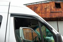 Mercedes Sprinter W906 2006–2018 Naklejane owiewki (2 szt, Sunplex Sport) zdjęcia 6