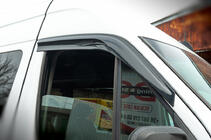 Mercedes Sprinter W906 2006–2018 Naklejane owiewki (2 szt, Sunplex Sport) zdjęcia 5