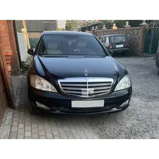 Atrapa chłodnicy AMG (2009-2013)