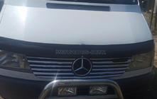 Mercedes Sprinter W901/902/903/904/905 1995–2006 Chromowane nakładki na grill (1995-2000, 12 szt., stal nierdzewna) zdjęcia 3