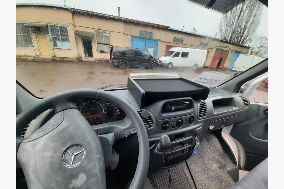Mercedes Sprinter W901/902/903/904/905 1995–2006 Półka na deskę rozdzielczą (2000-2006, Typ-1) Zdjęcia 2